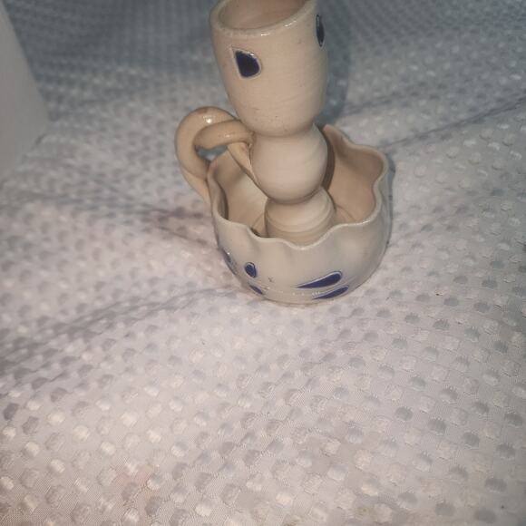 WILLIAMSBURG POTTERY 1 CANDLESTICK HOLDER VINTAGE - Picture 1 of 5